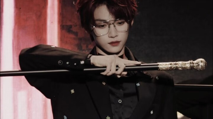 Ziyu juga melewatkan "Breaking the Wind" milik EXO! Jangan menggodaku lagi!