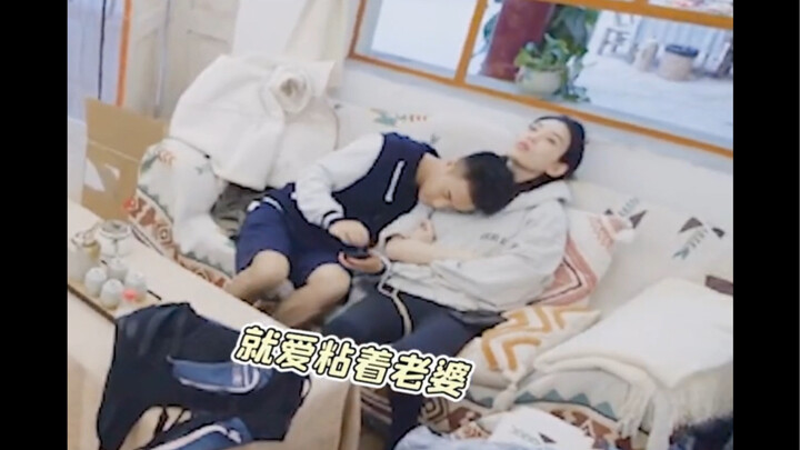 【He Youjun x Xi Mengyao】Ini dia suami muda manja dari keluarga konglomerat—pria yang sepenuhnya laru