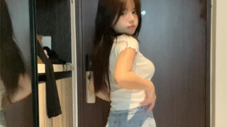 Collection of xs jeans for petite girls with a height of 144cm