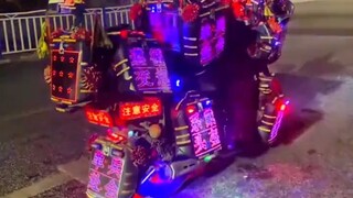 Running textnya bagus