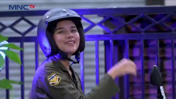 Layangan Terbang Episode 07