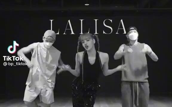 古灵精怪辣LISA！210912《LALISA》舞蹈挑战！