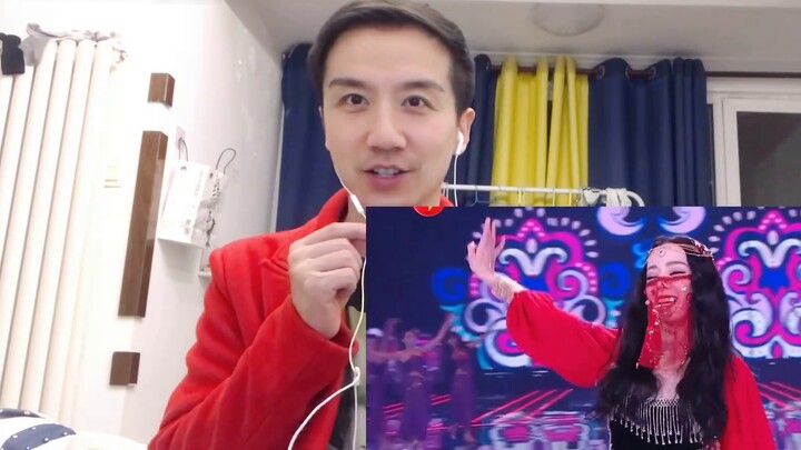 Dilireba's latest Dragon TV New Year's Eve concert, she played drums and sang songs. She wore a mask