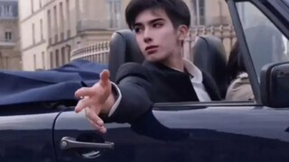 لي يوي: في البداية كنت قليل الحيلة بعض الشيء