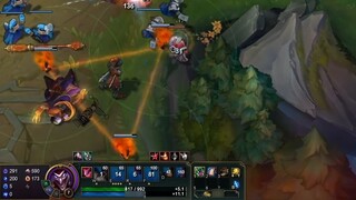 Teammate: I won't play games today, I'll just watch the clown show