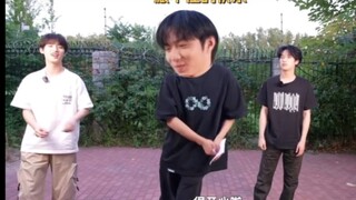 【刘耀文】笑死怎么感觉好享受！扭得好好！做成手办在我桌上扭！！