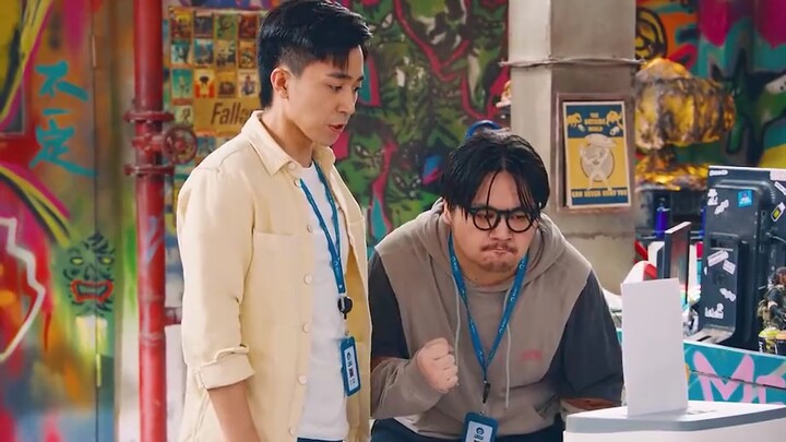 حتى لو كان الشخص عبارة عن آلة تمزيق ورق، فإنه لا يزال بحاجة إلى التدليل.