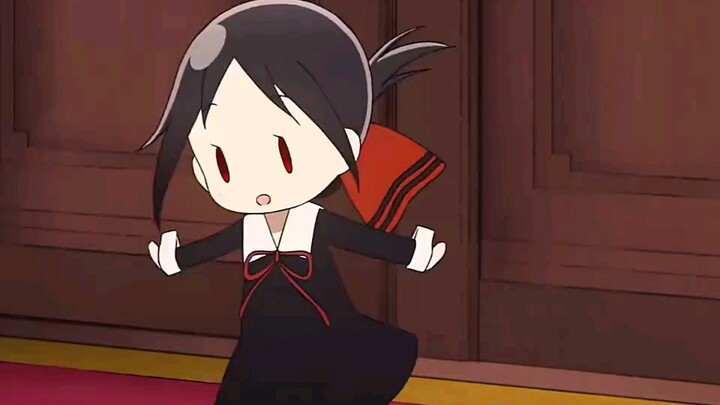 The Q version of Kaguya is too cute. I really want to keep one.