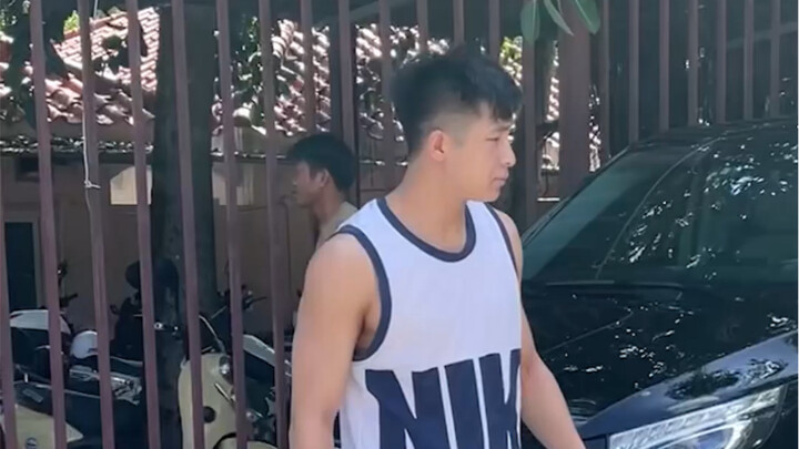 Mumpung stok masih ada, biar semua senang—tapi mulai timbul keributan di rumah nih!