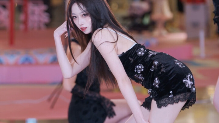 AOA - Short Skirt, Please Look at Me More often