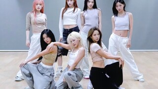 Ruang latihan tari Kep1er untuk lagu barunya yang belum dirilis "Sync-love" diungkapkan terlebih dah