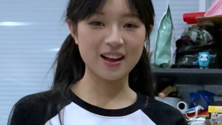 说硬气的话  做卑微的仑