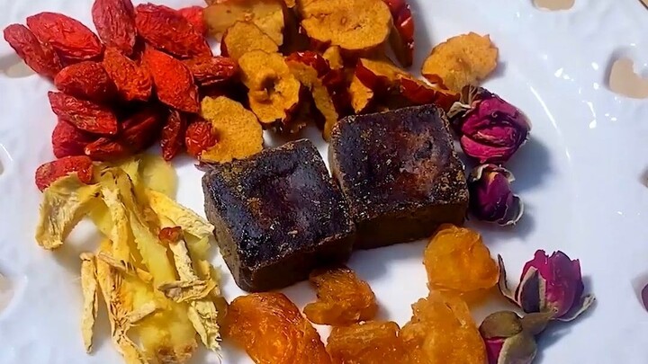 #น้ำขิงพุทราดำ อย่าตัดสินคนแค่ภายนอก อาจเสียมากกว่าได้# เรื่องราวในซีรีส์