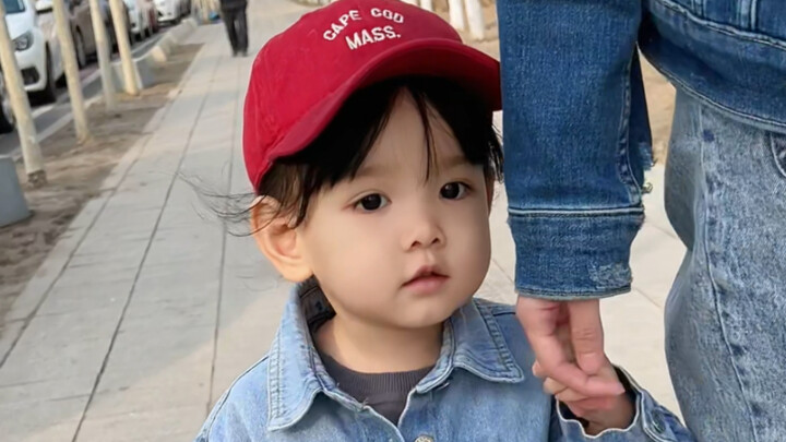 Rất thích nghe cô ấy nói chuyện～chà chà～