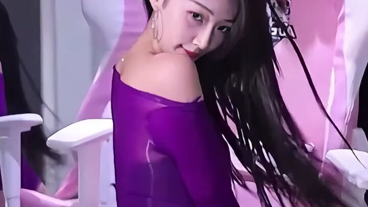 【Lưu Thanh Thanh】Video dọc - Vũ đạo bốc lửa đến mức như muốn phun máu!