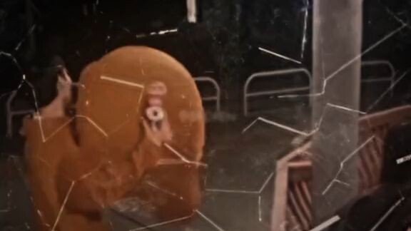 Aku bukan siapa siapa..