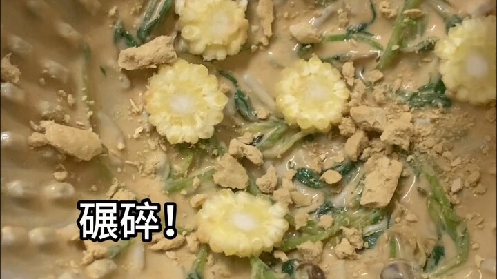 Hari ini bukan mangkuk yogurt, tapi mangkuk kacang!