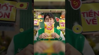 "Đức Phúc tung bí kíp lấy vía qua MV ""Cười Vui Lấy Vía""#DucPhuc #CuoiVuiLayVia"