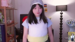 Send her to the hot spot to embarrass her, repair the cute bee costume (shark bee costume)