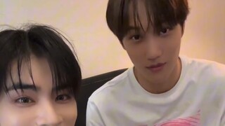 【EXO】250511 肖俊唱完Baby Don't Cry，让EXO前辈检查“作业”，一路被夸！