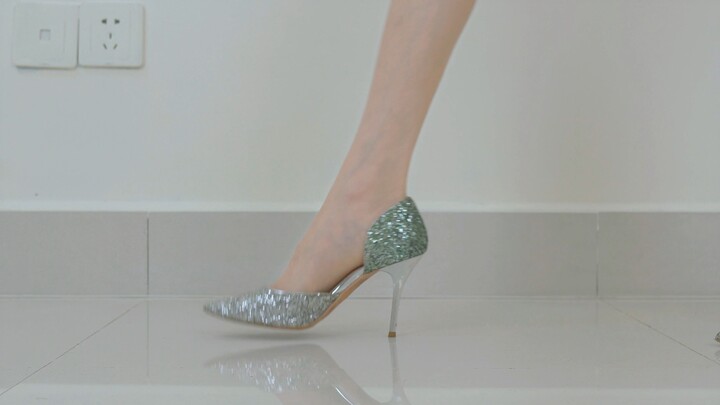 成年人还做选择吗？你喜欢哪一双？丝袜和高跟鞋的完美搭配