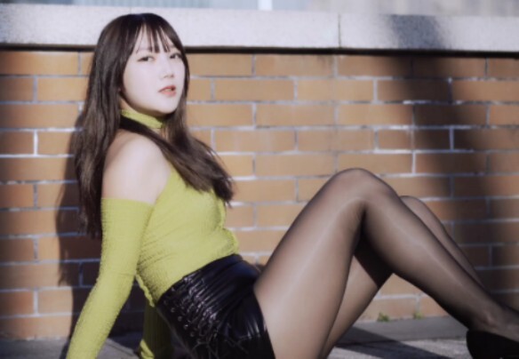 【补档】「懵小巧」油光黑丝 冬天里的小太阳 Wiggle Wiggle-Hello Venus 横屏