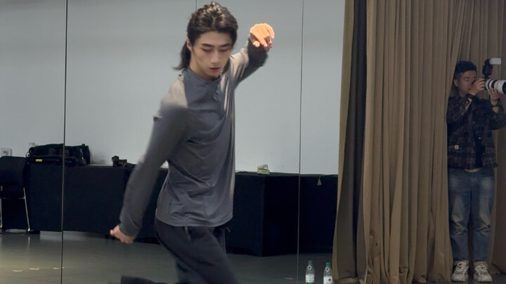 April 6, 2025 Shanghai Musical "The Dagger and the Flower: The Story of the Imperial Guards" Dance W