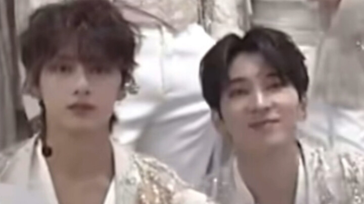 （Bạn Hối）Wen Junhui – Nút bật nụ cười của Jeong Wonwoo