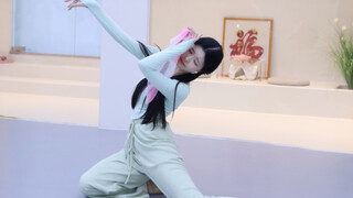 يا! لقد سقطت ليان مي من السماء