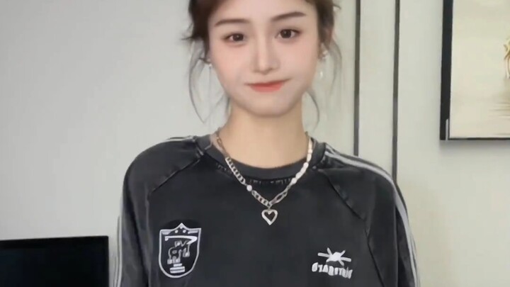 หวังเสี่ยวฮุ่ย ผู้รับบทเย่ซู่โหรวใน “จดหมายรักถึงอาม่า” น่ารักสดใส พร้อมท่าเต้น
