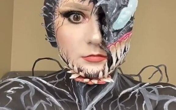 Venom Flower full makeup process