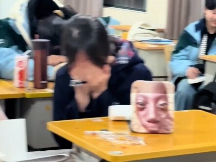 Successfully caught the teacher’s attention!