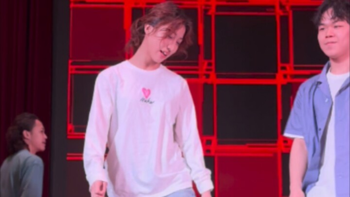 نسخة استراتيجية Twice المميزة؛ شي جيا تشي آيريس؛ تصوير مباشر فردي عالي الدقة؛ أنشطة مرتبطة بـ Casio 