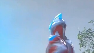Who likes Ultraman? I'll go to your house and capture you.