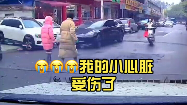 😭😭😭 Trái tim nhỏ bé của tôi đau quá, không kết bạn, tự bỏ tiền túi, ba ngày làm công trắng tay, hu h