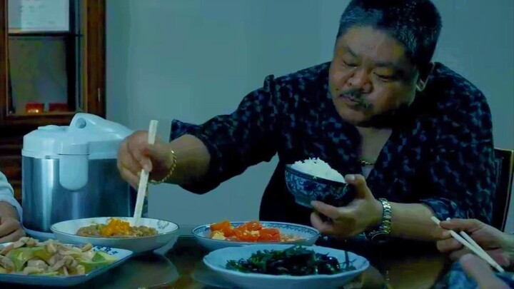 To avoid revealing his identity, Lin Xue ate seven bowls of rice in one go!