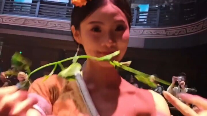 Melody is really mischievous!