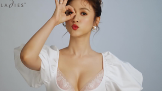 إعلان ملابس داخلية لـ وو شانرو