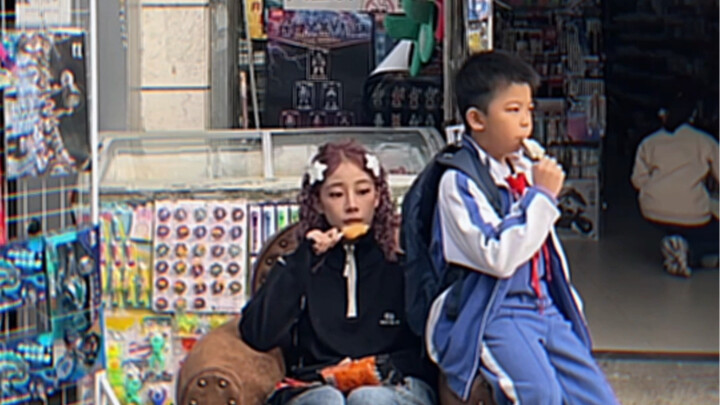 “我只能玩到5点，，，明天你还来吗？”