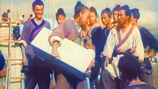 大桥只差一块石头完工，怎料石匠就是凿不出来，谁知鲁班早已凿好