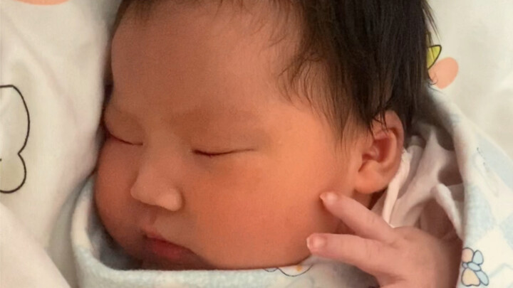 Can’t come up with an excuse for the delay? If all else fails, just have a chubby baby girl!