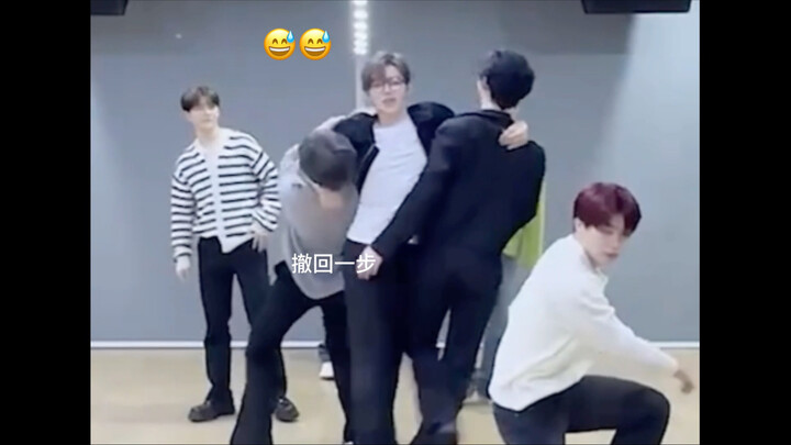 ห้องซ้อม KCON ของ ZEROBASEONE ที่มีภารกิจ