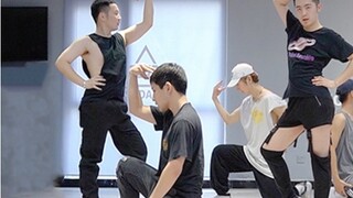 [HyunA] I'm Not Cool Is this really not an official practice room? | The first seven boys to cover t