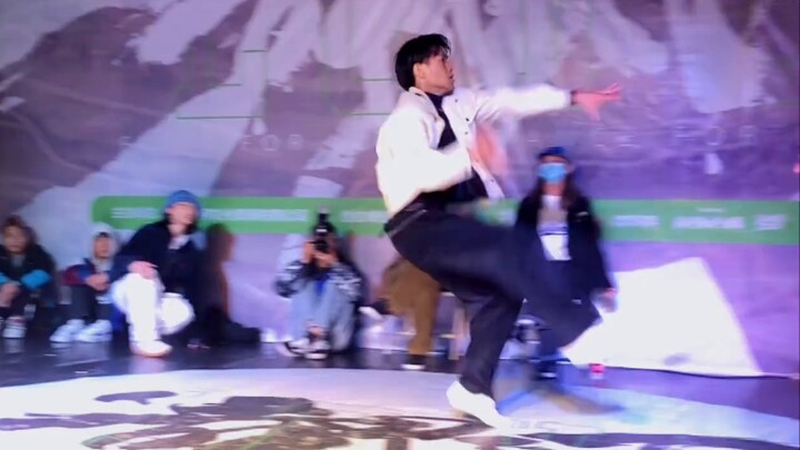 Tentang keinginan bertahan hidup bboy dalam pertarungan hip-hop