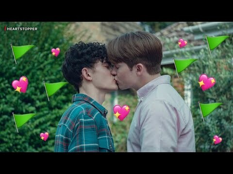 Rain of kisses from Nick and Charlie in Hearstopper