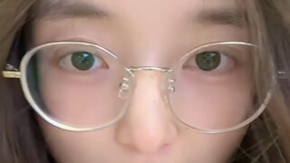 How to hold a pen correctly?