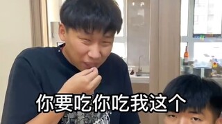 水果的另类吃法，真是开眼界了，太爆笑了