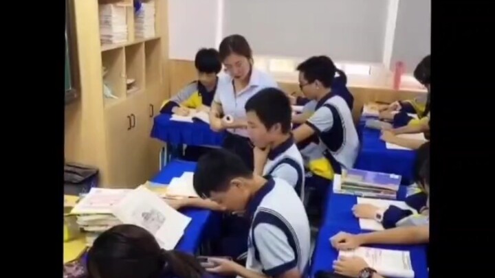 Teacher: Forget it, forget it! It’s not that bad!