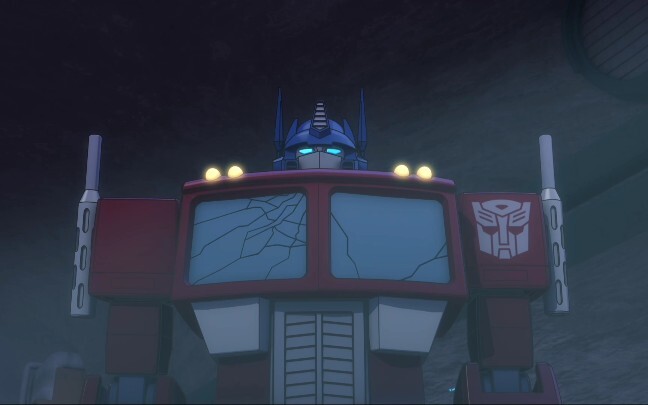 "Windblade ingin menghancurkan Combiner tapi Optimus Prime menghentikannya"