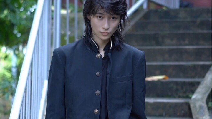 Not smiling is T, smiling is P